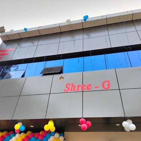 Oyo Shree G Hotel อัครา ภายนอก รูปภาพ